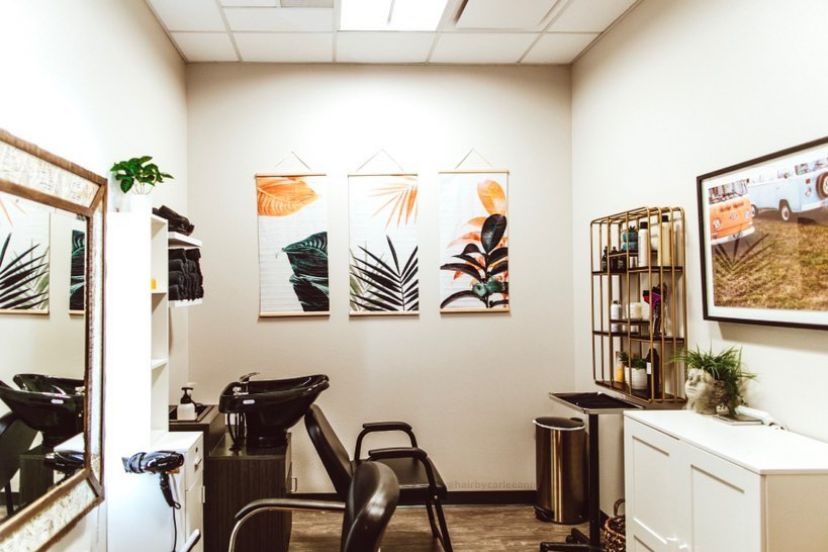 Phenix Salon Suites offers the security of a proven name, a network of industry-leading resources, and a clear path to success carved out over years and openings.