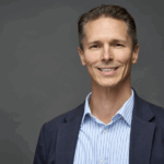 semi-absentee franchise