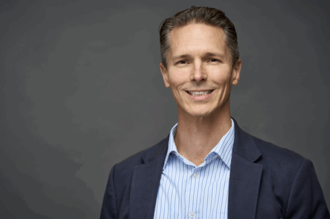 semi-absentee franchise